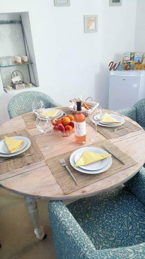 Forcal Apartment Forcalquier Bagian luar foto